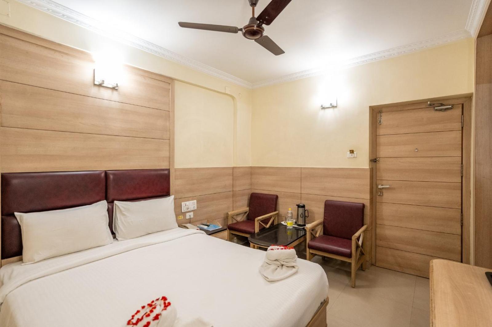 Sree Bharani Hotels Tirunelveli Eksteriør billede