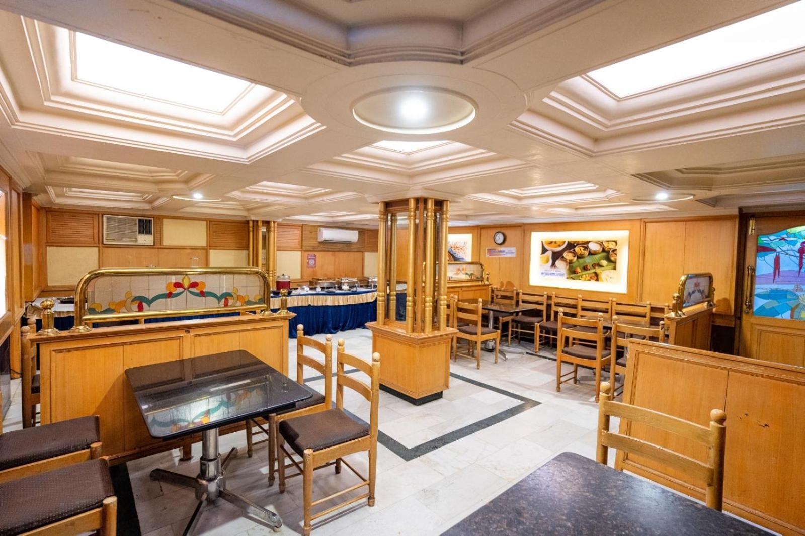 Sree Bharani Hotels Tirunelveli Eksteriør billede