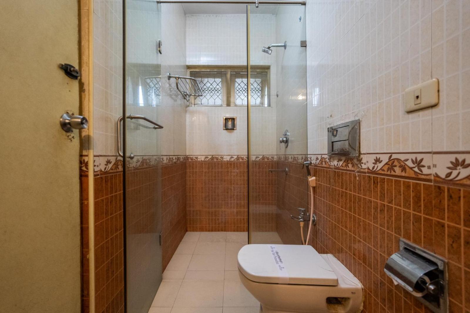 Sree Bharani Hotels Tirunelveli Eksteriør billede