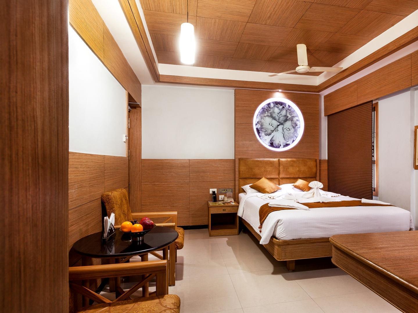 Sree Bharani Hotels Tirunelveli Eksteriør billede