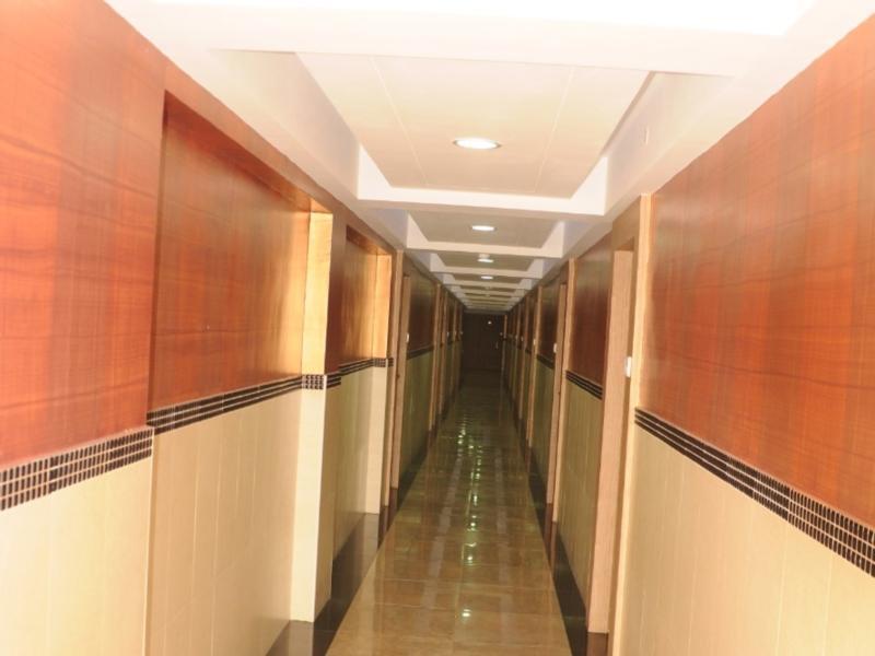 Sree Bharani Hotels Tirunelveli Eksteriør billede