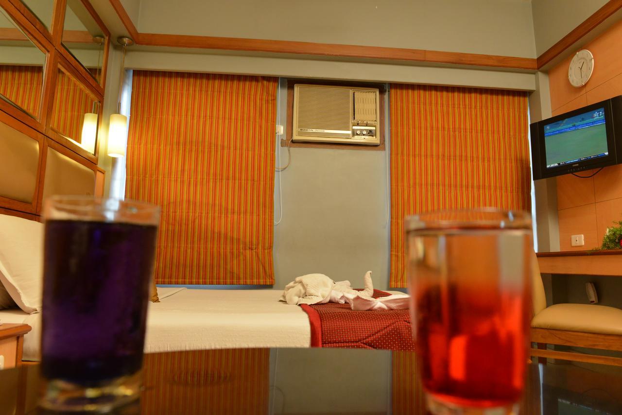 Sree Bharani Hotels Tirunelveli Eksteriør billede